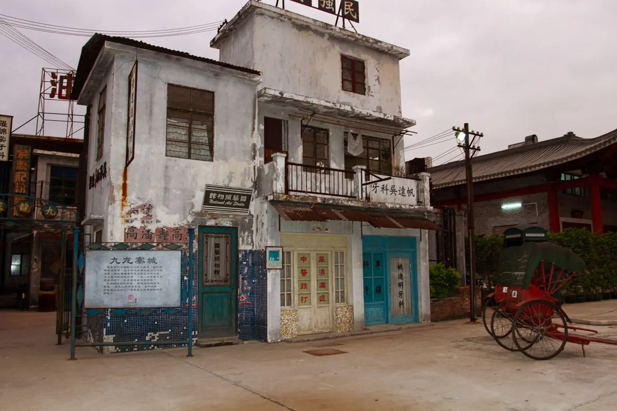 How to Plan a Family History Trip to Your Ancestral Hometown